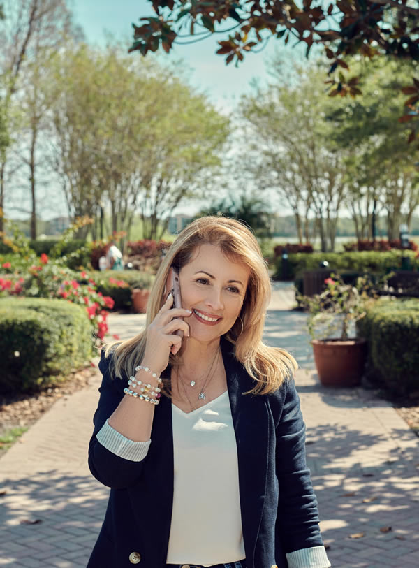 Marcela Arenas, professional translator